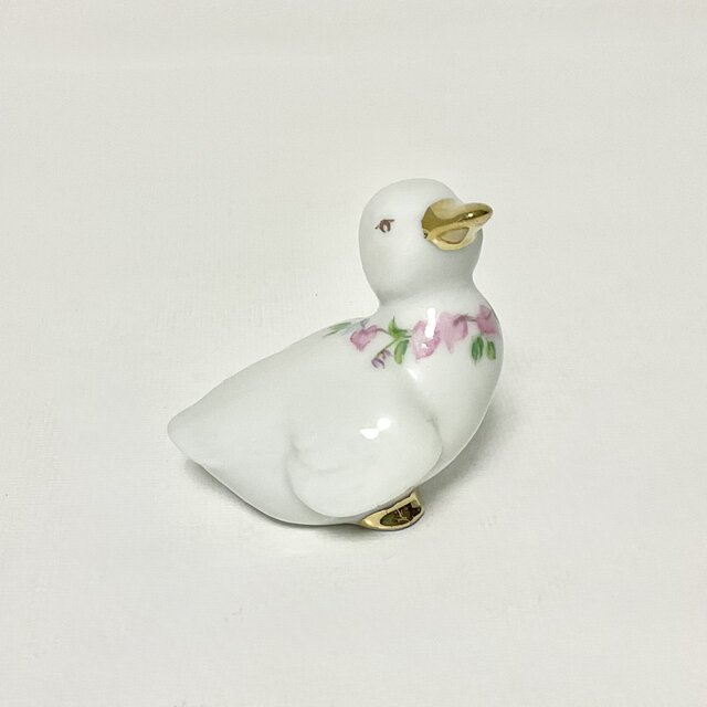 小さなアヒルのフィギュリン