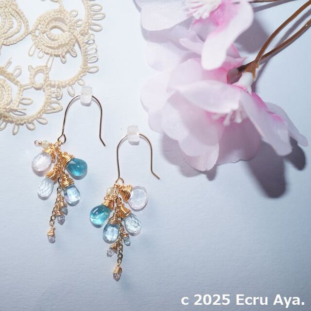 *桜晴れ*青で表現する桜のピアス