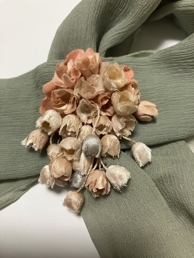 コサージュ　桜染め