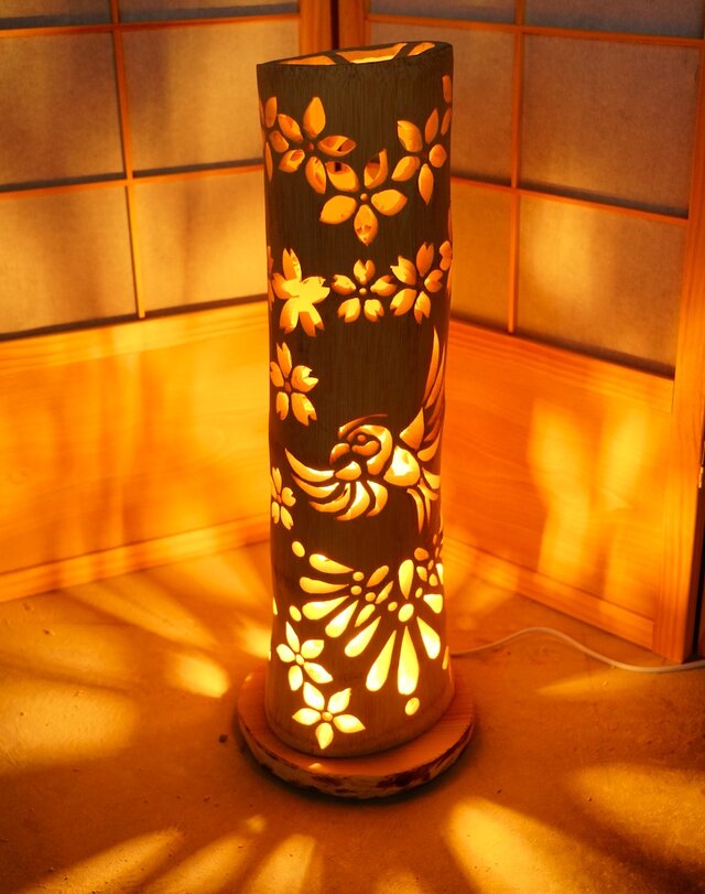 ◇全面彫◇竹灯り・竹あかり・竹灯籠 ～～ 癒しの灯り ☆花鳥光柱