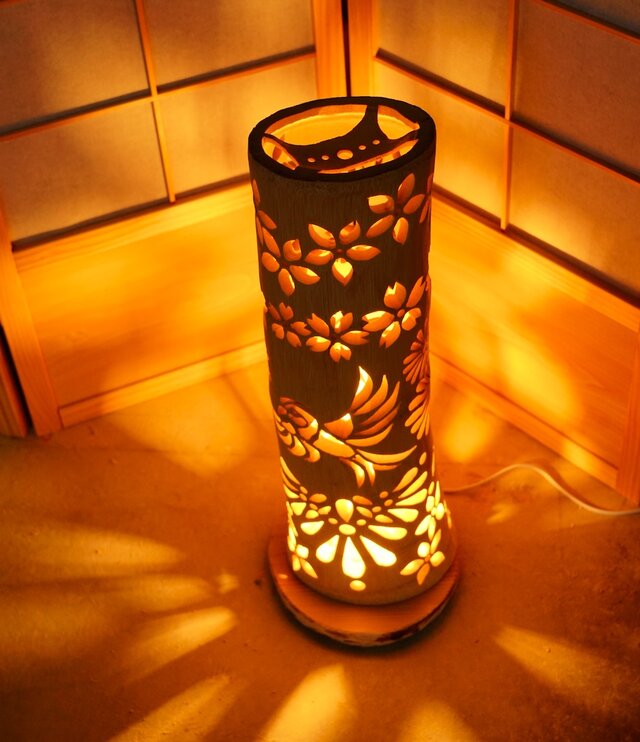 ◇全面彫◇竹灯り・竹あかり・竹灯籠 ～～ 癒しの灯り ☆花鳥光柱