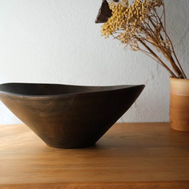 サクラの大きなボウル【黒】〈ガラスコーティング〉【2329】