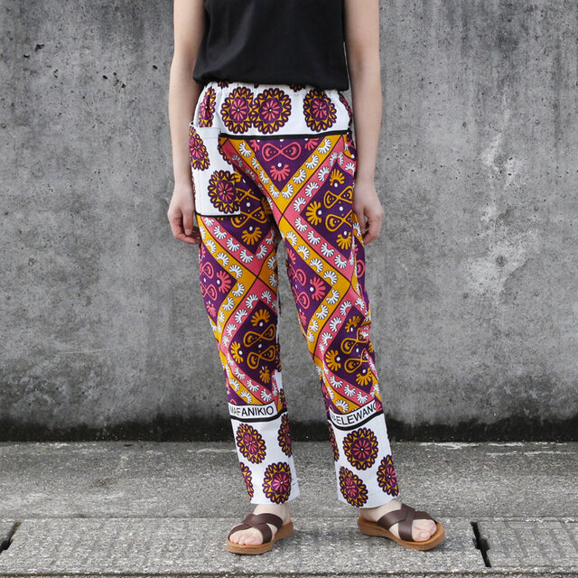 カンガのジョッパーズパンツ（ アラベスク ローズレッド ）アフリカ布パンツ カンガパンツ