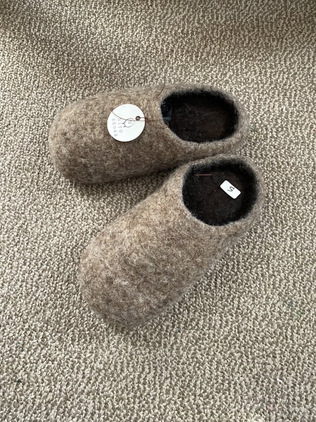羊毛フェルトルームシューズ　S  ブラウン
