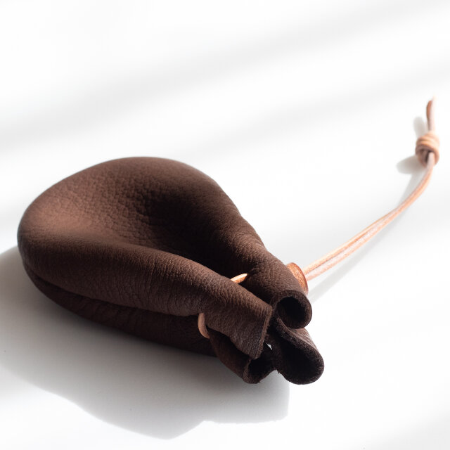 鹿革巾着　220535