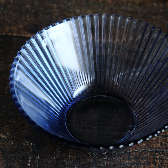 ギザギザで素敵◆プレスガラス深鉢　碗　素麺鉢　昭和後期　古道具　昭和レトロ　ブルー　ニュートロ 昭和中期　i1