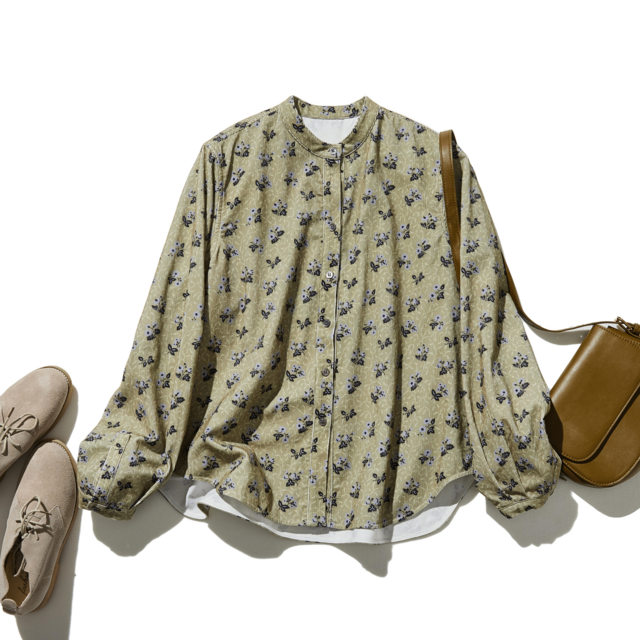 レトロさを感じる花柄プリントブラウス　コーデュロイ生地　コットン  250205-1