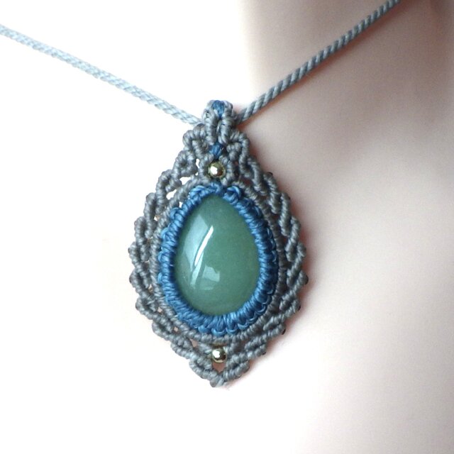 グリーンアベンチュリンのマクラメネックレス「リナリア」 | iichi