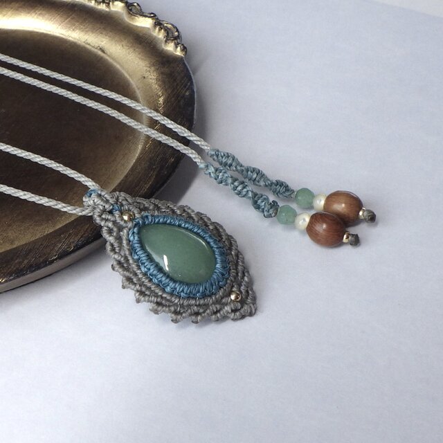 グリーンアベンチュリンのマクラメネックレス「リナリア」 | iichi