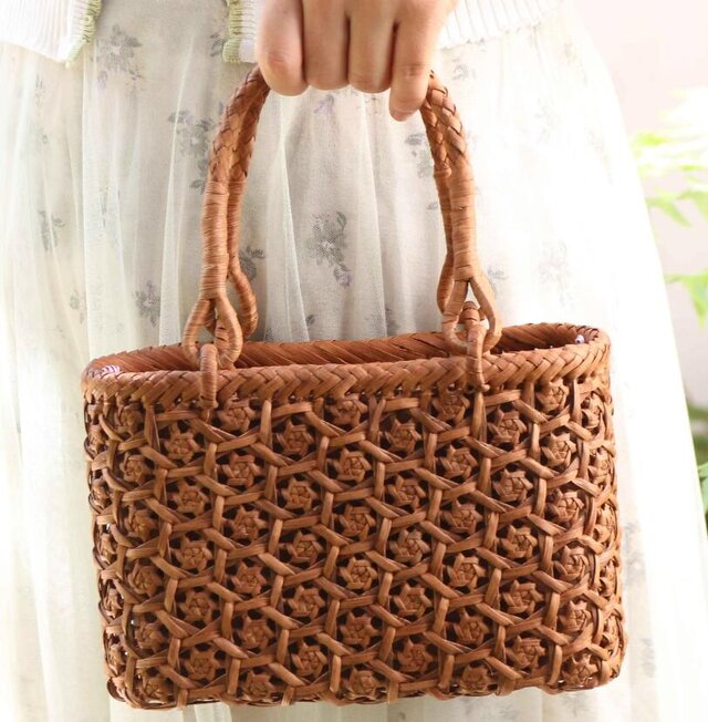 もっく様 山葡萄 かごバッグ 未使用品 中袋 山ぶどう ハンドバッグ 山葡萄かごバッグ ショルダーバッグ 網代編み 内布付き