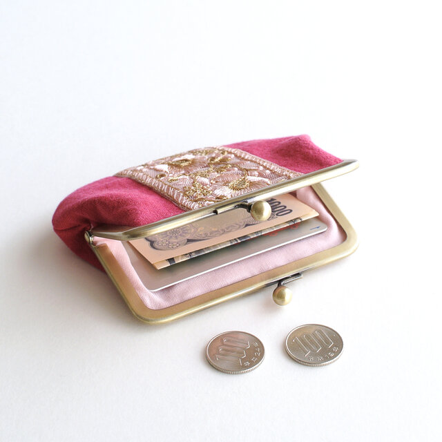 インド刺繍リボンのシンプルながま口 ミニ財布 ピンク | iichi 日々の