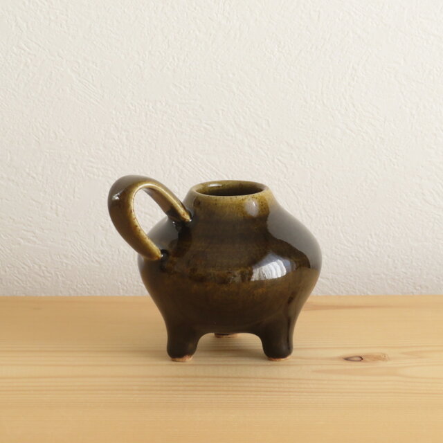 3つ足花瓶　BG005