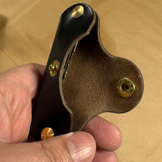 HORWEEN クロムエクセル(茶芯)トラッカーウォレット＋キーホルダー HORWEEN クロムエクセル 茶芯黒 経年変化 約1年以上使用