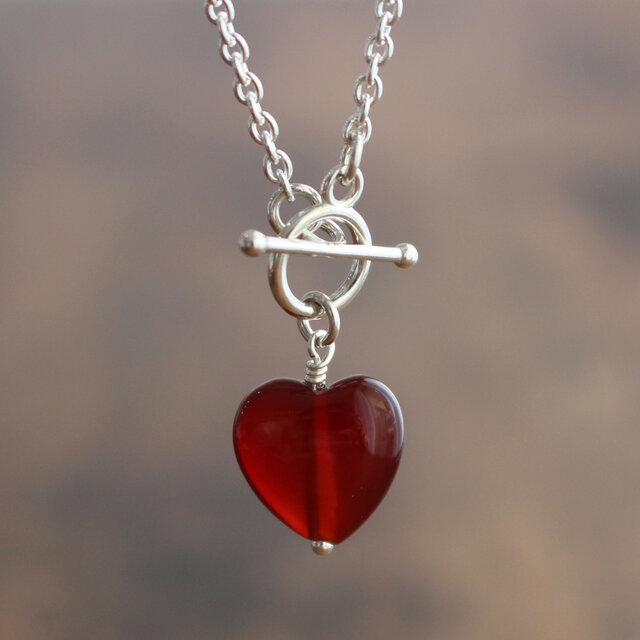 【Sweet Heart】レッドアゲート＜ハートシェイプ＞のマンテルネックレス（SV925）