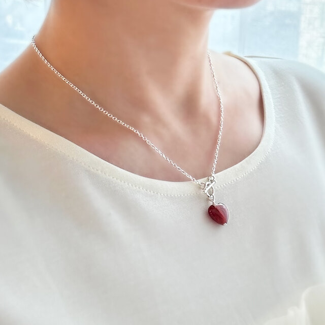 Sweet Heart】レッドアゲート＜ハートシェイプ＞のマンテルネックレス