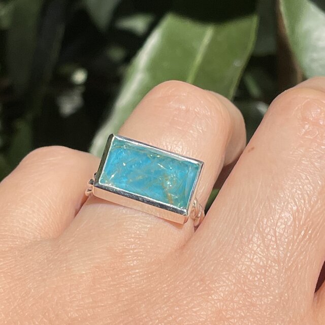 ルチルクォーツ × ターコイズ ダブレット 長方形 立体的なカット