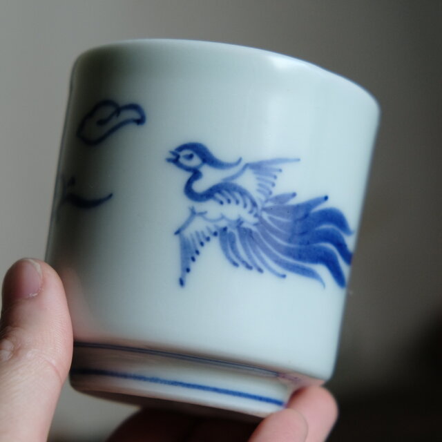 日々の暮らしのお供◇味のある絵付け。瀬戸焼 花鳥文染付湯呑み 骨董