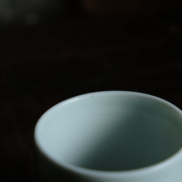 日々の暮らしのお供◇味のある絵付け。瀬戸焼 花鳥文染付湯呑み 骨董