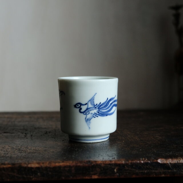 日々の暮らしのお供◆味のある絵付け。瀬戸焼　花鳥文染付湯呑み　骨董・antiques　古道具　明治~大正期 C