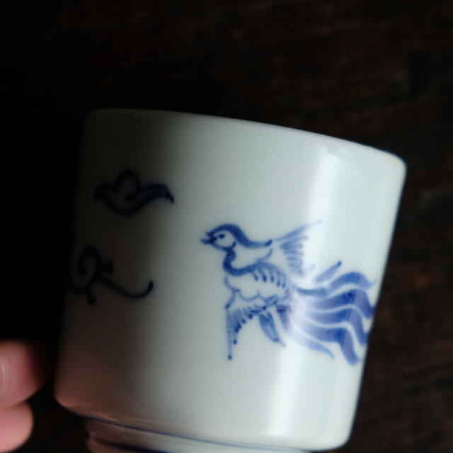 日々の暮らしのお供◇味のある絵付け。瀬戸焼 花鳥文染付湯呑み 骨董