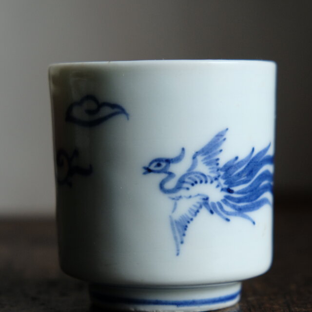 日々の暮らしのお供◇味のある絵付け。瀬戸焼 花鳥文染付湯呑み 骨董