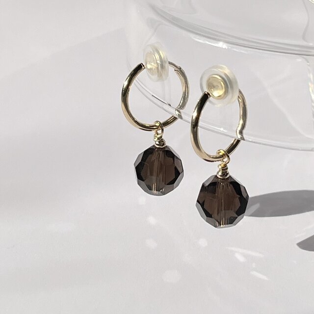 スモーキークォーツ✶多面体カットのフープイヤリング