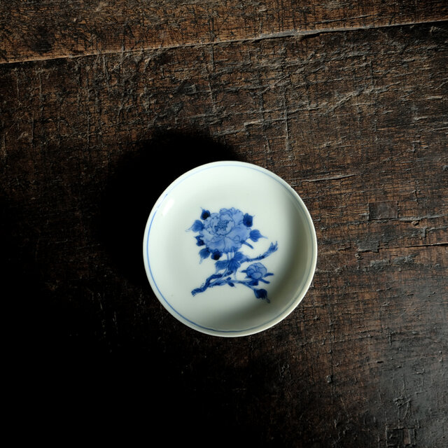 青で芍薬◇伊万里 花文染付小皿 骨董・antiques 丁寧な暮らしに。古