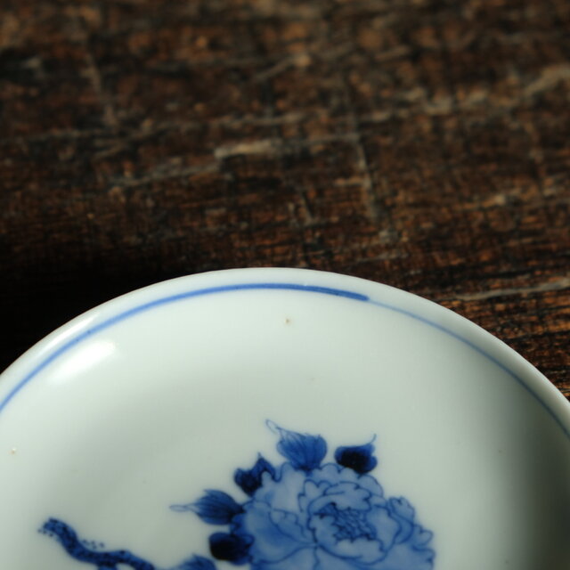 青で芍薬◇伊万里 花文染付小皿 骨董・antiques 丁寧な暮らしに。古