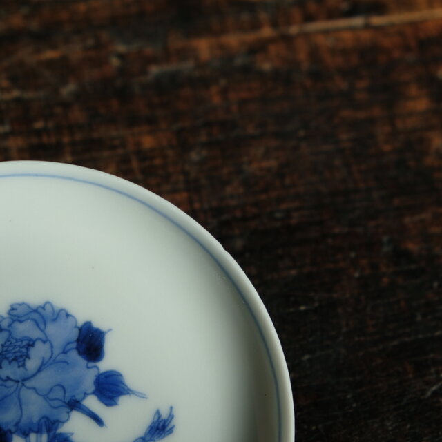青で芍薬◇伊万里 花文染付小皿 骨董・antiques 丁寧な暮らしに。古