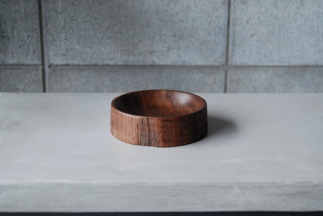 ウォールナット　小物入れ ウォールナットの小物入れ | iichi 日々の暮らしを心地よくする