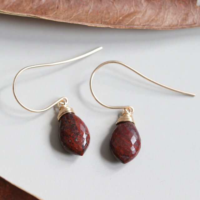 14kgf｜こっくり秋冬カラー｜クレイジーレースジャスパーのピアス（レース模様なし）