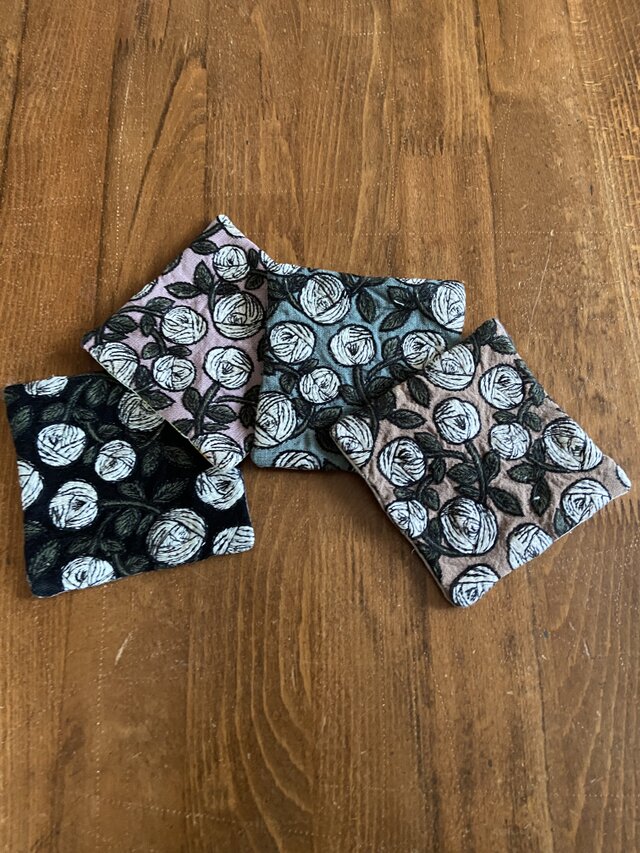 送料無料ミナペルホネンrosy風コースター