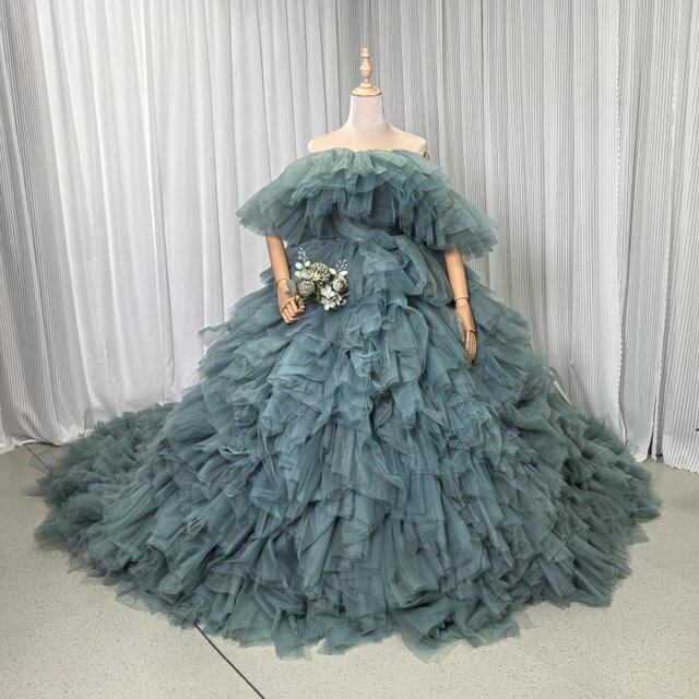 人気上昇！ライトブルー カラードレス オフショルダー 柔らかく重ねたチュールスカート ロングトレーン 花嫁