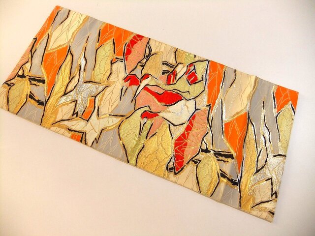 ✴️テーブルランナー　新品❣️正絹　帯　両端群鶴　中央無地　ハンドメイド 豪華刺繍 正絹テーブルランナーテーブルセンター 帯リメイク 鶴