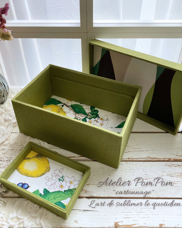 【Pom doux - fleur & fruit】レモン柄×カーキの仕切り付きマルチボックス