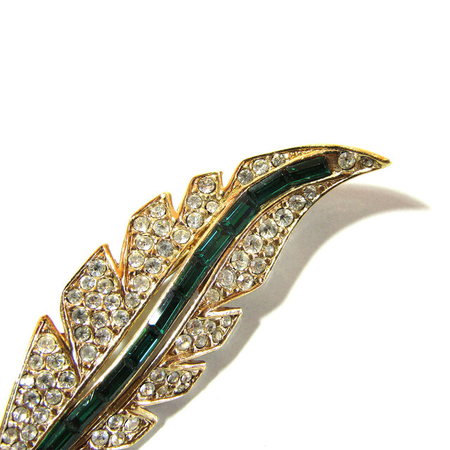 イギリス ヴィンテージ 希少 ブローチ A&S アシンメトリーリボン 968 A&S/Attwood and Sawyer（アトウッド＆ソーヤー）☆リスの