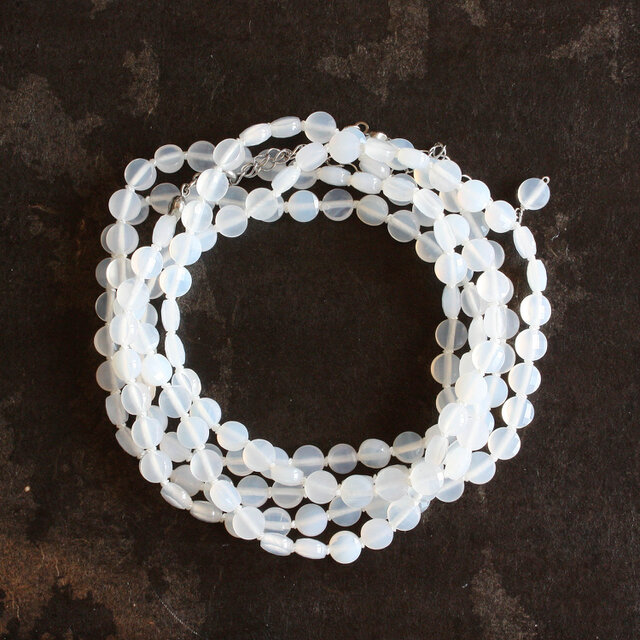 No. 144 125cm・ホワイトカルセドニーのネックレス