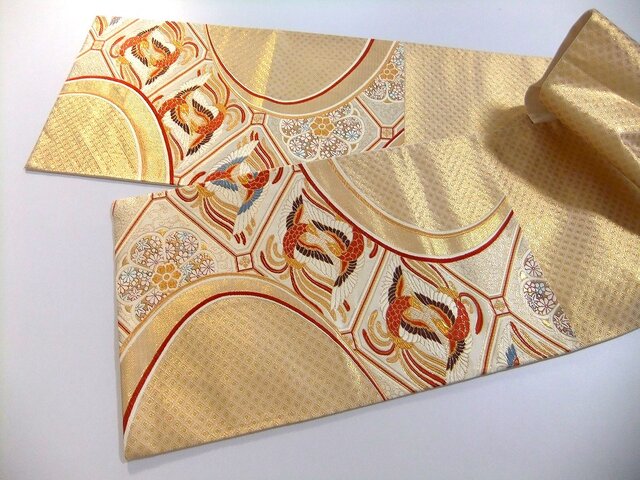 テーブルランナー　吉祥鳳凰　帯リメイク テーブルランナー 吉祥鳳凰 帯リメイク
