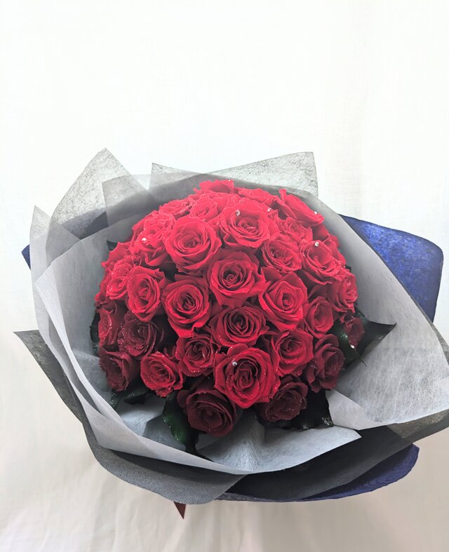 赤い薔薇50本の花束／プリザーブドフラワー永遠の愛♡無条件の愛／記念