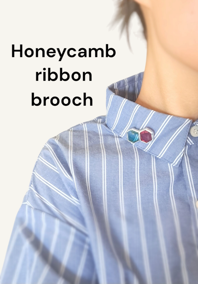 Honeycamb-ribbon- brooch01