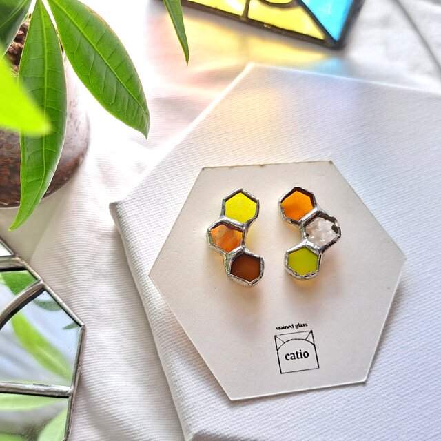 Honeycamb Pierce/Honey brown