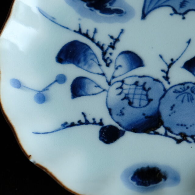 蝙蝠と果実◇伊万里 蝙蝠文染付中皿 骨董/antiques丁寧な暮らし