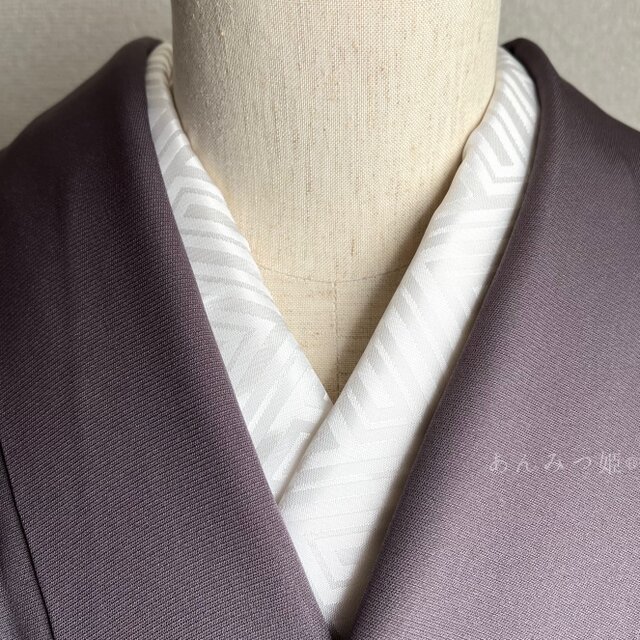 ポリエステルの半衿  工事繋ぎ