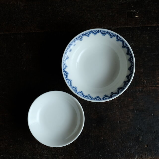 蝶と唐子◇有田鍋島焼 染付蓋付碗 暮らしに 和食器 古民家 懐石 昭和