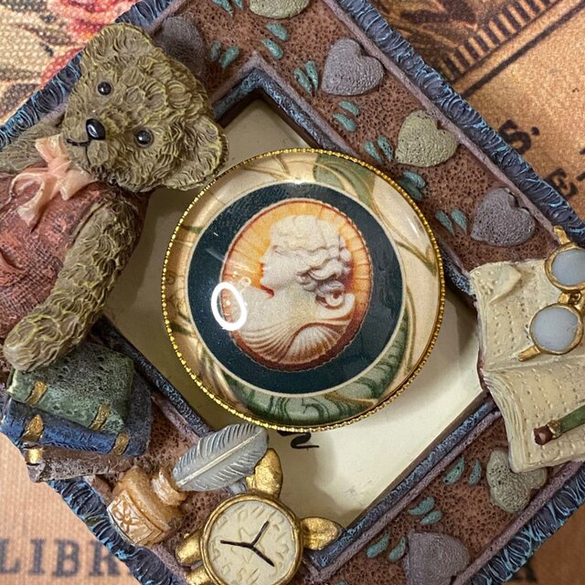 着物 ガラス ハンドメイド 帯留め｜和洋折衷 オリジナル デザイン 時を