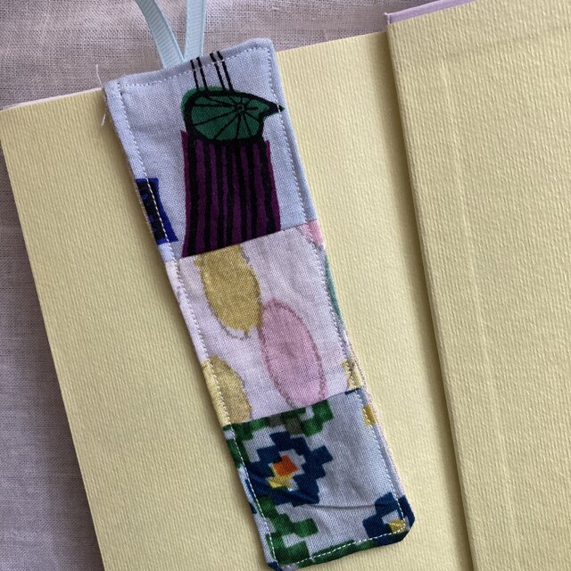 ハンドメイド◆ミナペルホネン布製しおりリネン①