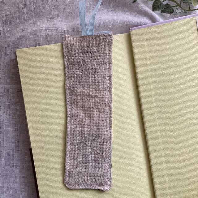 ハンドメイド◇ミナペルホネン布製しおりリネン① | iichi 日々