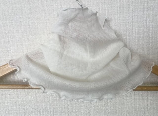 綿100%ホワイトレース手作りネックウォーマー日焼け止めにおススメです  