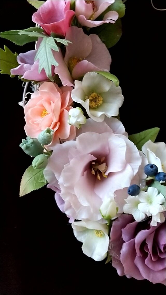Sold☆クレイフラワー作品（チャーミングなリース）☆ | iichi 日々の