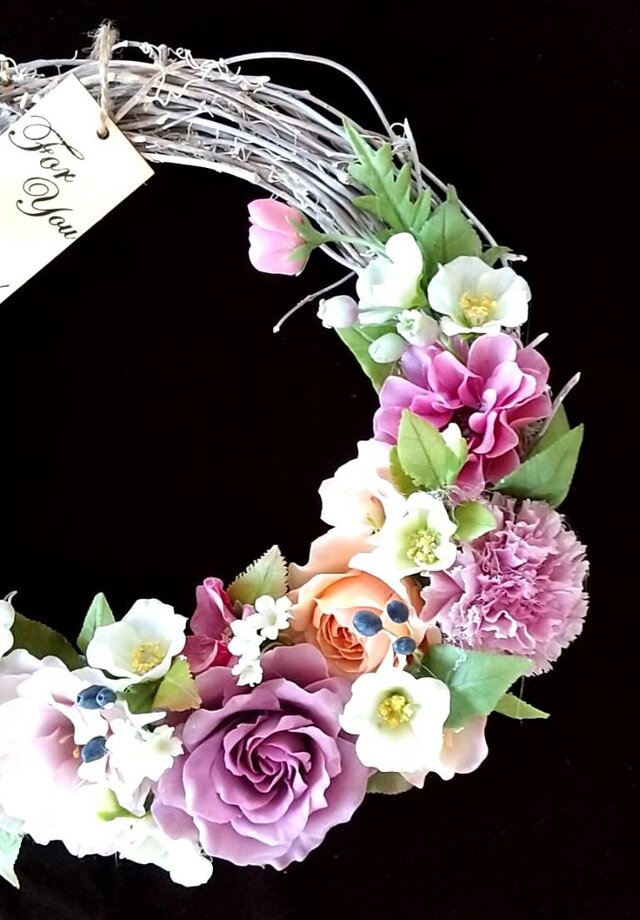 【ひろりん】クレイフラワー♡リース♡ハンドメイド Sold☆クレイフラワー作品（チャーミングなリース）☆ | iichi 日々の